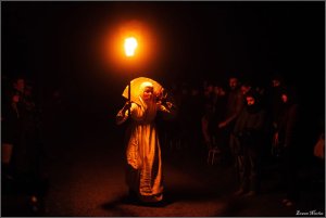 Lady Macbeth sur scène en costume