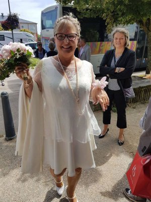 La mariée en robe sur mesure